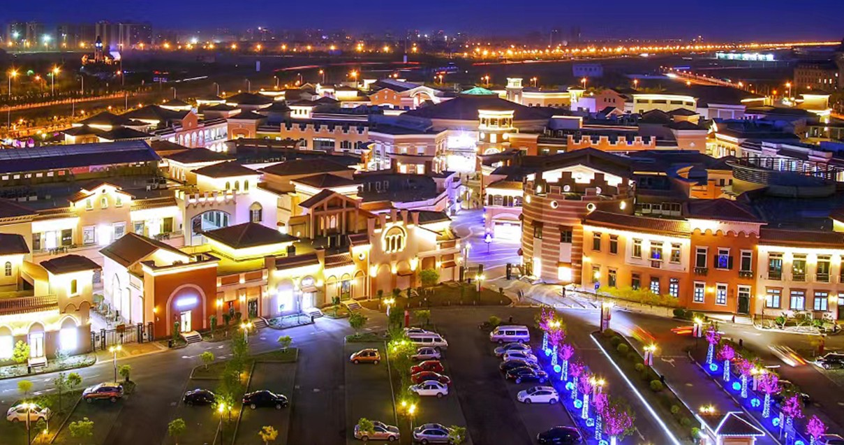 龙8头号玩家奥莱·新燕莎小镇