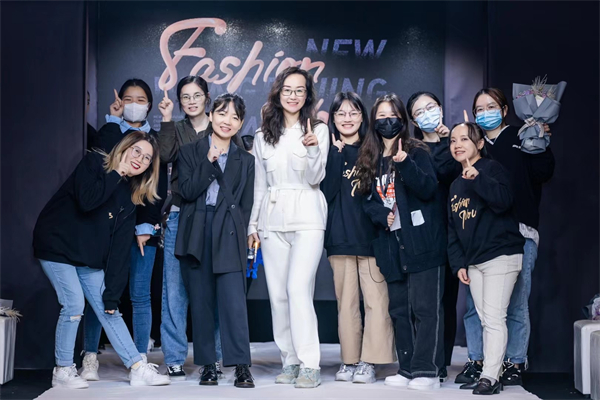 龙8头号玩家(国际集团)官方网站