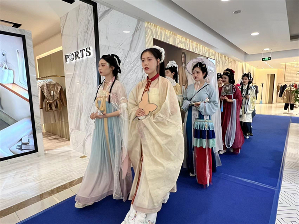 龙8头号玩家(国际集团)官方网站